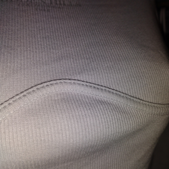 Forever 21 Crop Long-sleeve T-shirt- size Medium - Picture 4 of 6